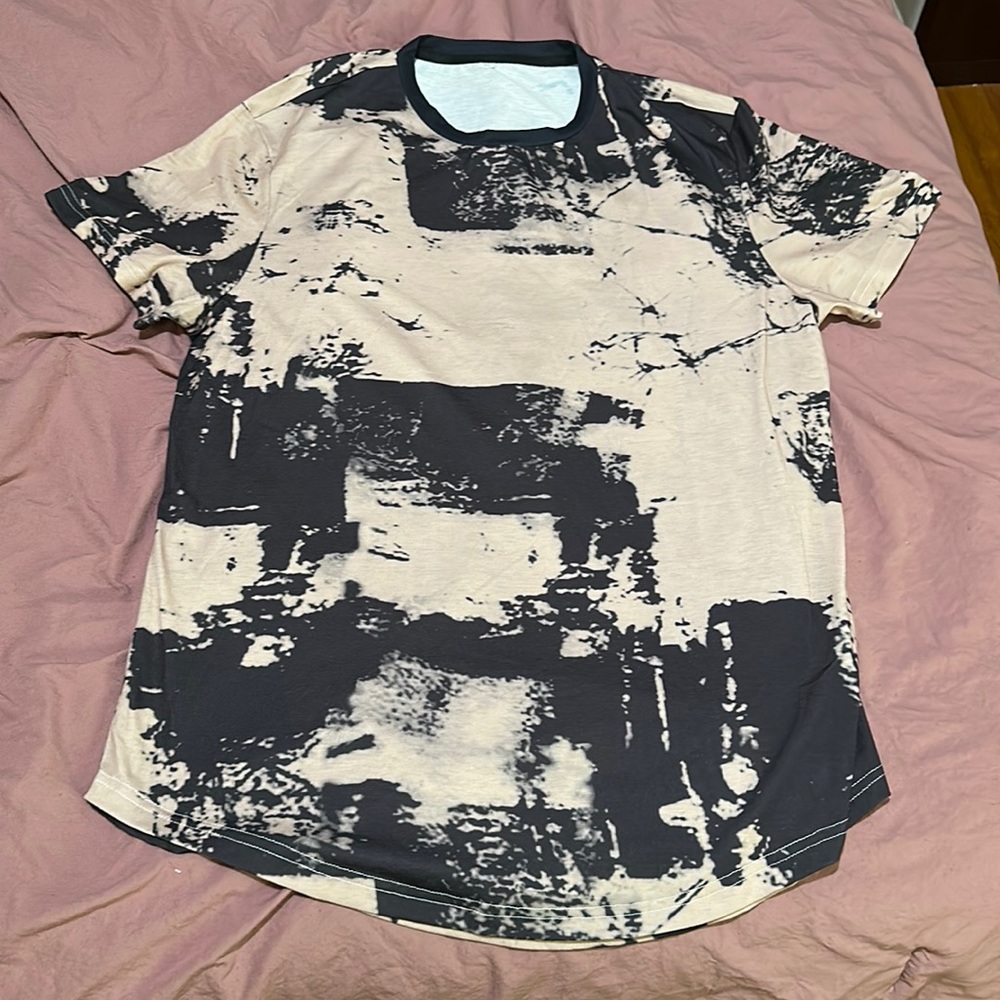 streetwear t shirt curved hem
